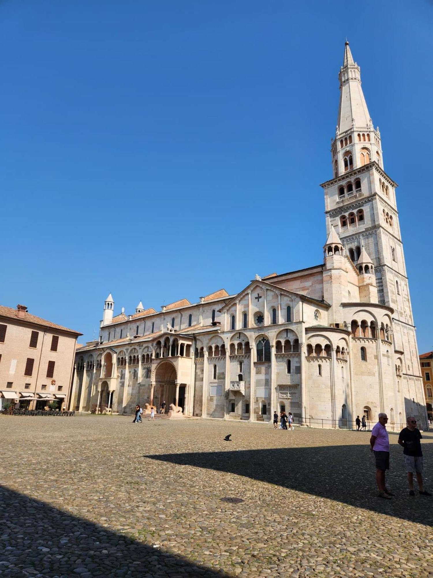 Dei Gallucci Apartment B&B Modena Eksteriør bilde